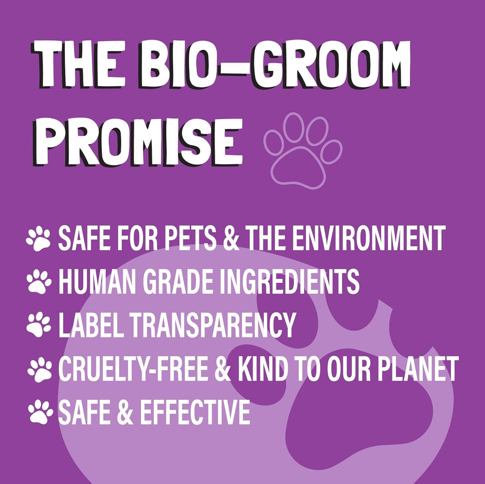 Pawlio™ Silk Creme Rinse Dog Conditioner in a 1-gallon container, professional detangler for smooth, shiny dog coats.
